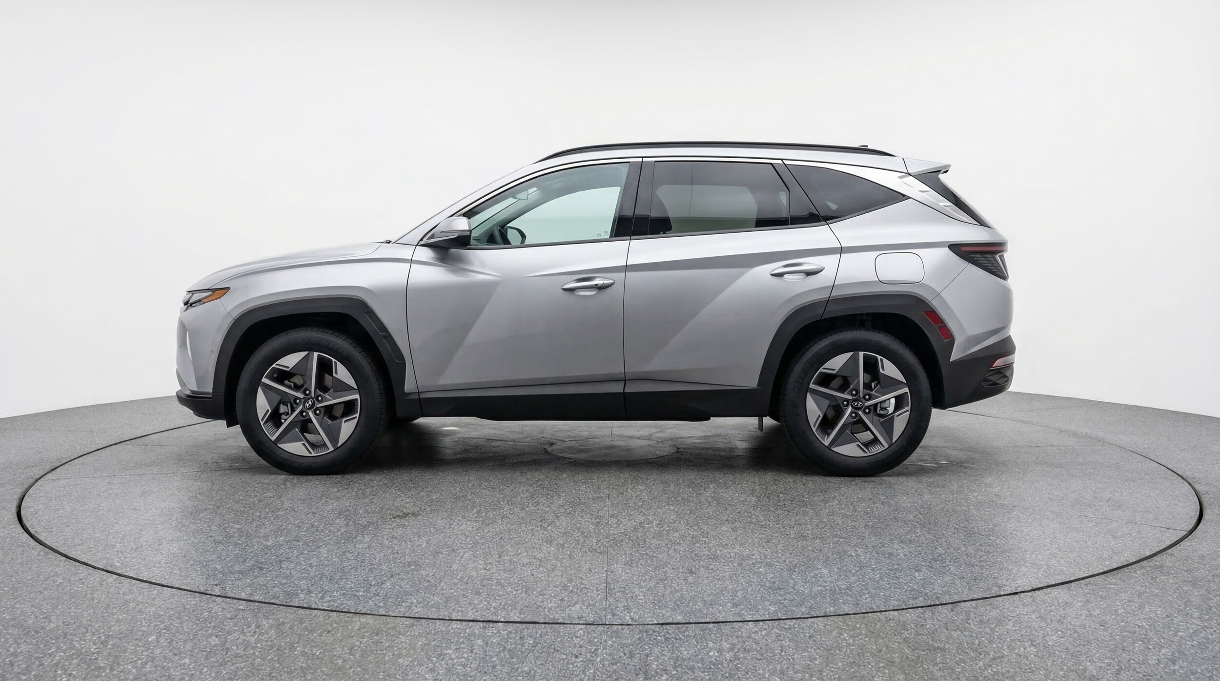 Thumbnail: 2025 Hyundai Tucson - 4