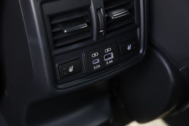 2026 Subaru Outback Touring XT - Photo 18