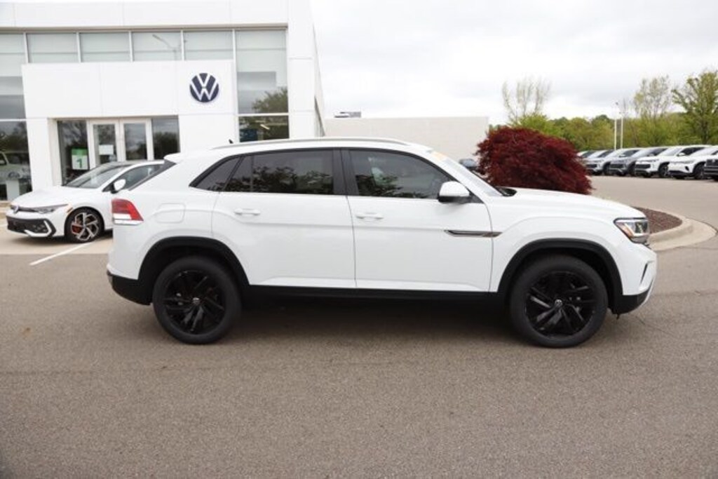 Used 2023 Volkswagen Atlas Cross Sport 3.6L V6 SE w/Technology SUV