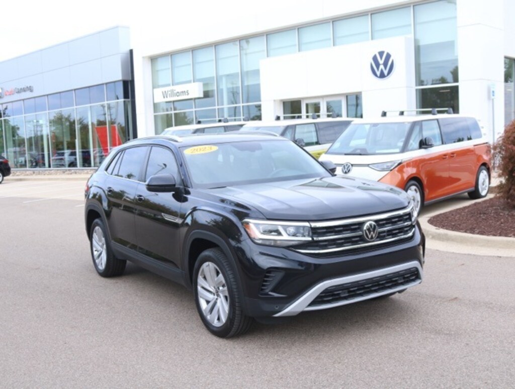 Used 2023 Volkswagen Atlas Cross Sport 3.6L V6 SE w/Technology SUV