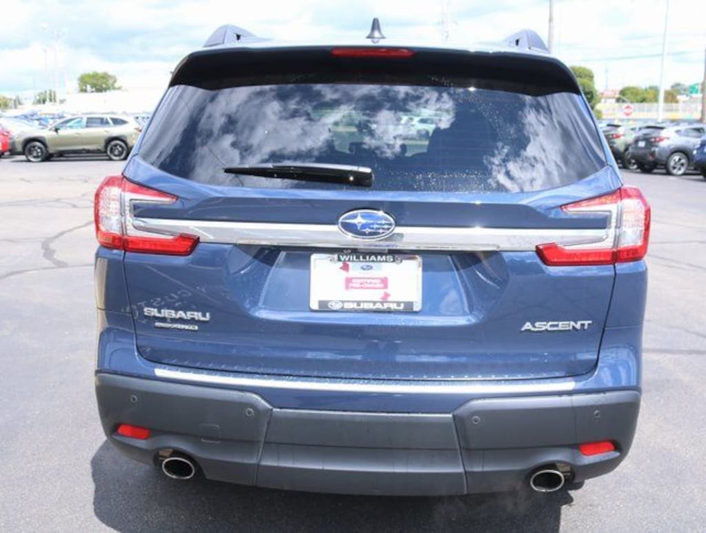 Used 2025 Subaru Ascent Premium 8-Passenger SUV