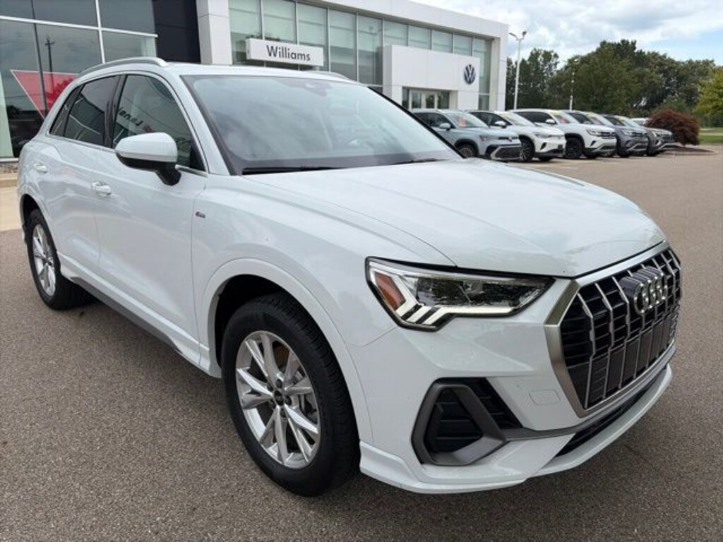 Used 2025 Audi Q3 45 S line Premium SUV