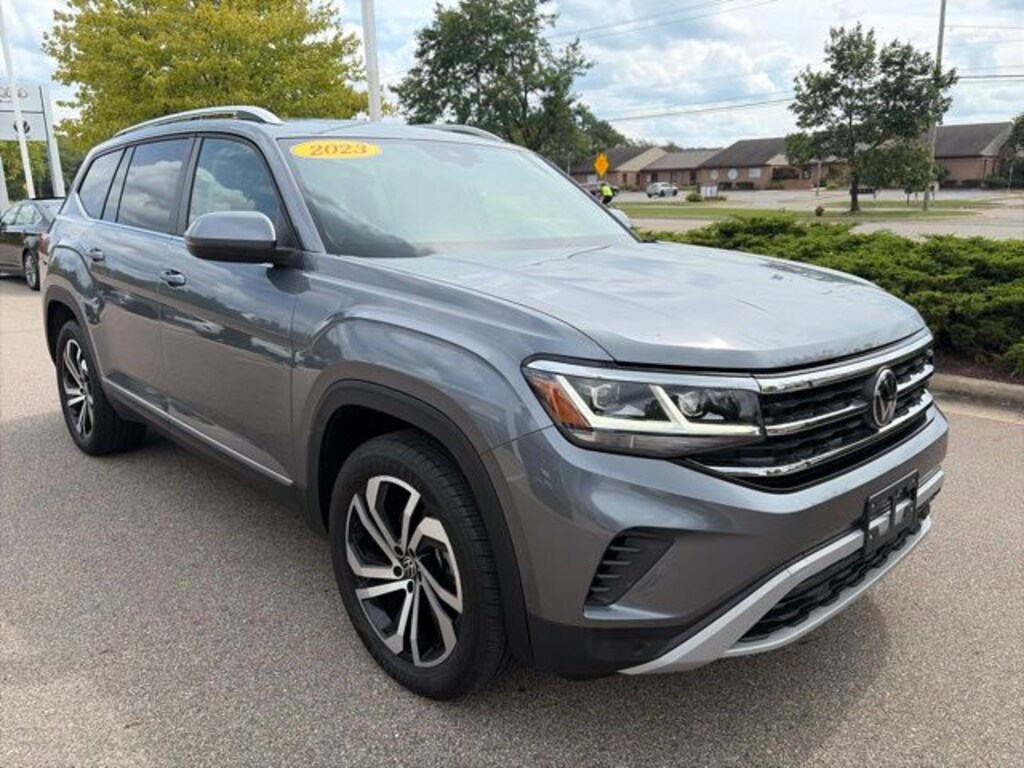 Used 2023 Volkswagen Atlas 3.6L V6 SEL SUV