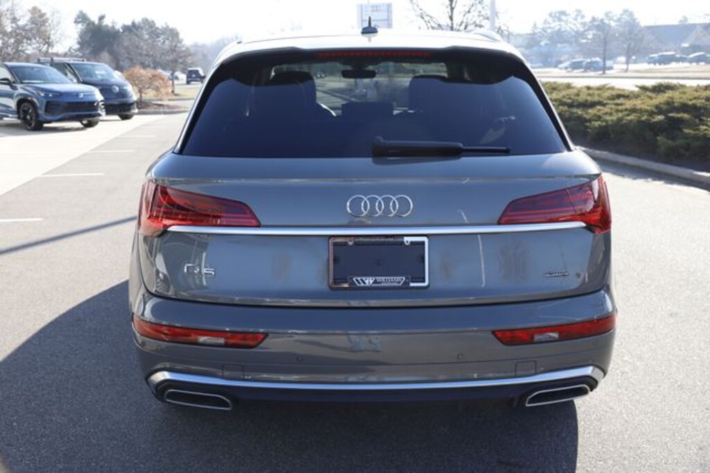 Used 2023 Audi Q5 45 S line Premium SUV