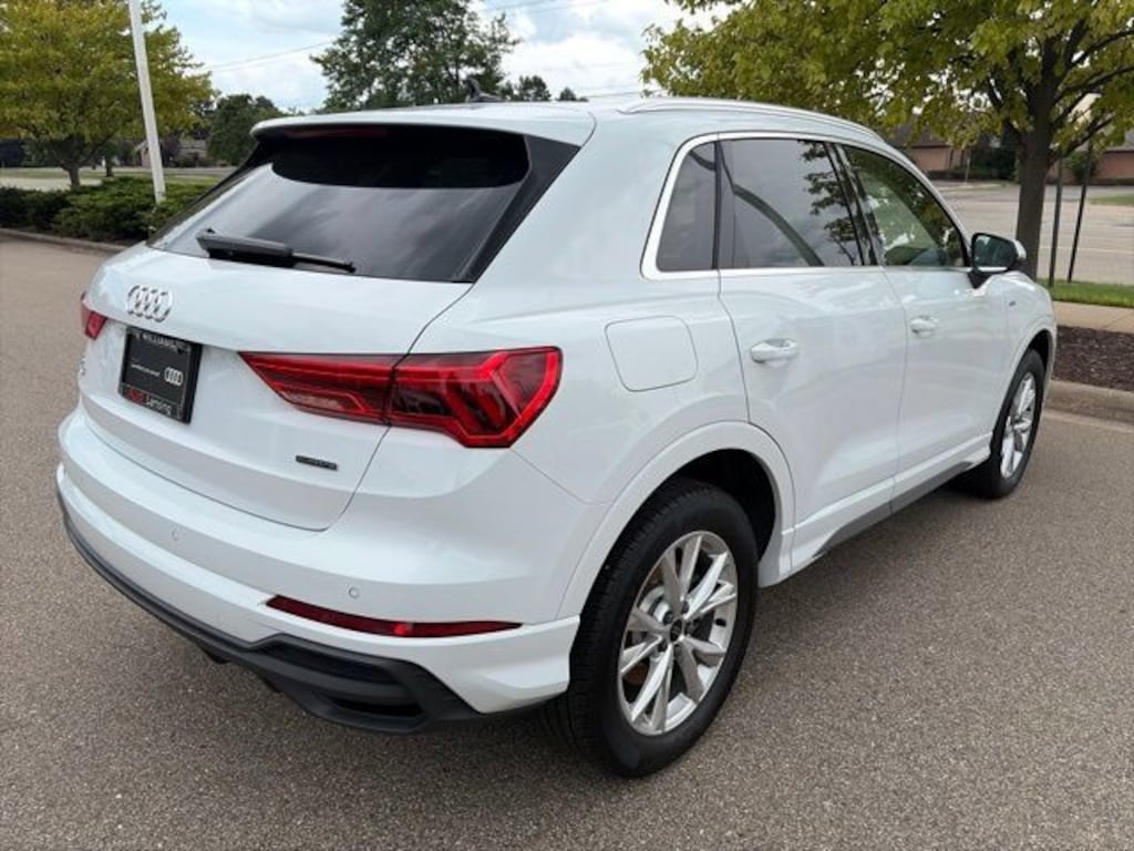 Used 2025 Audi Q3 45 S line Premium SUV
