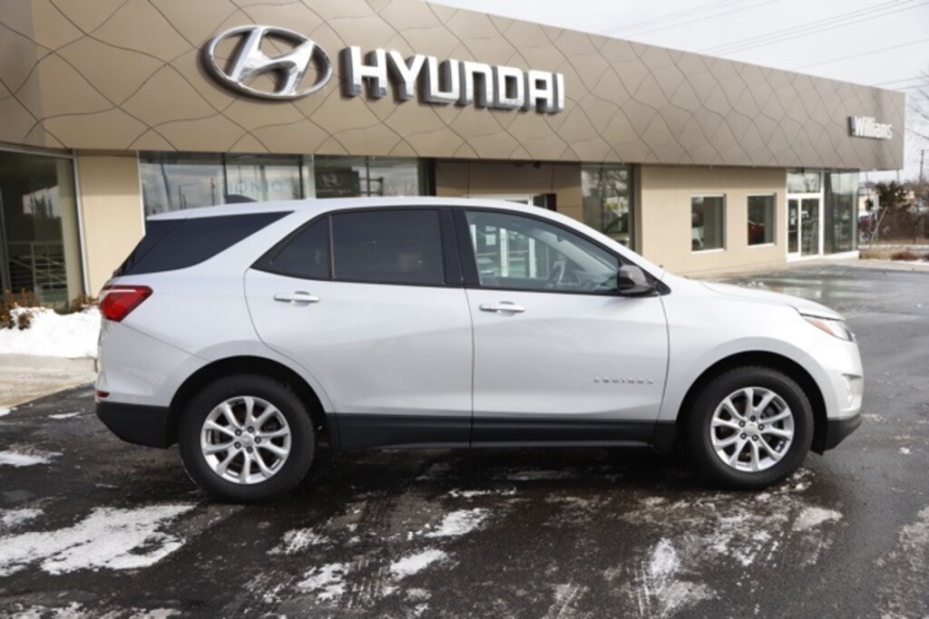 Used 2018 Chevrolet Equinox LS SUV