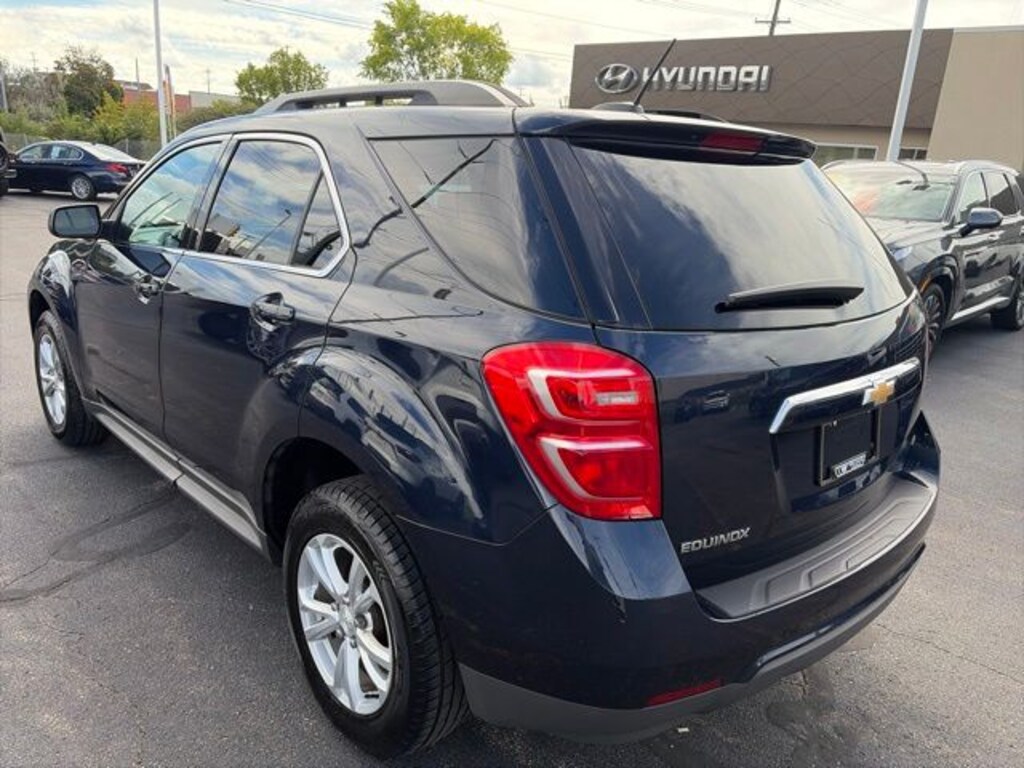 Used 2017 Chevrolet Equinox LT SUV