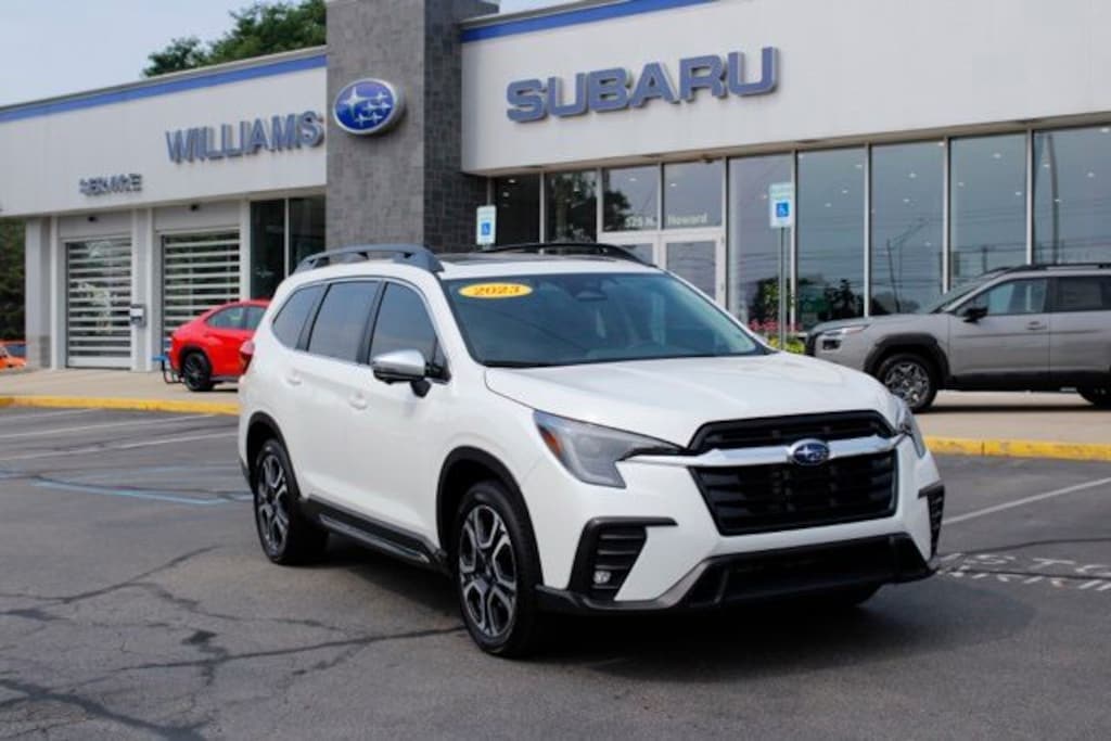 Used 2023 Subaru Ascent Limited 7-Passenger SUV