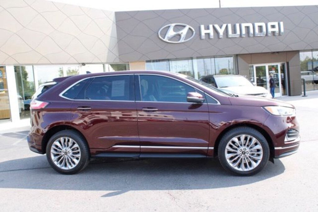 Used 2022 Ford Edge Titanium SUV