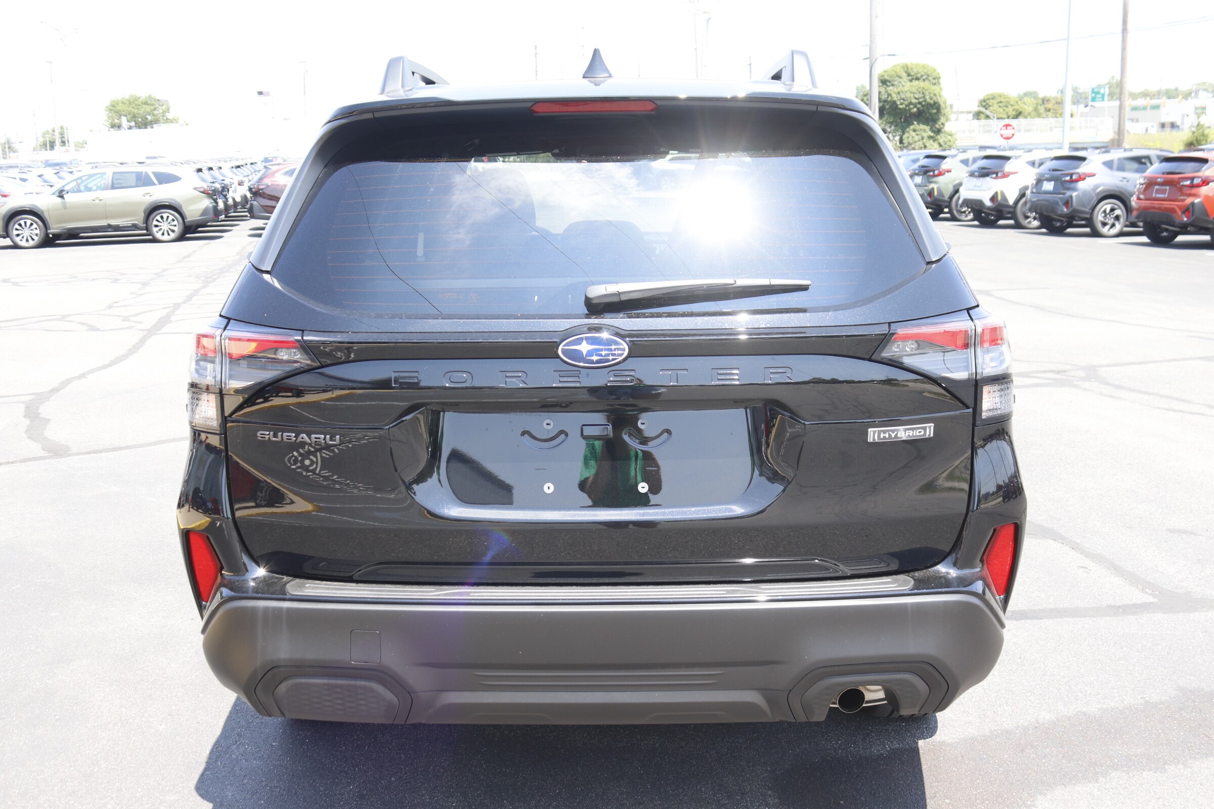 2025 Subaru Forester Premium photo 3