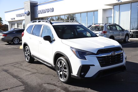 2025 Subaru Ascent Limited 7-Passenger SUV