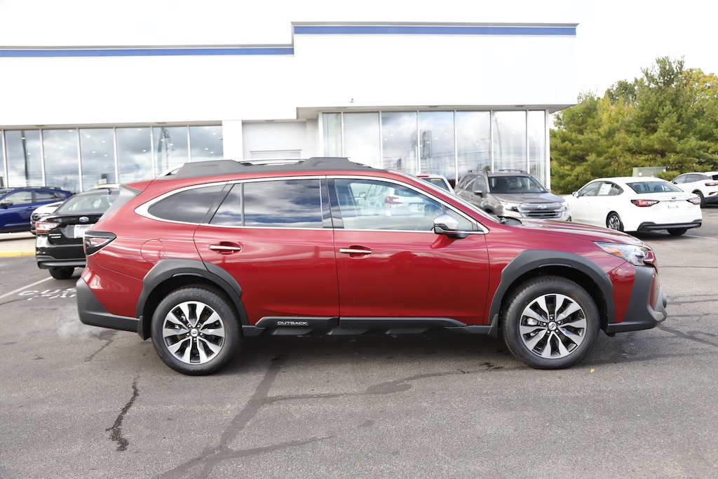 New 2025 Subaru Outback Touring XT SUV