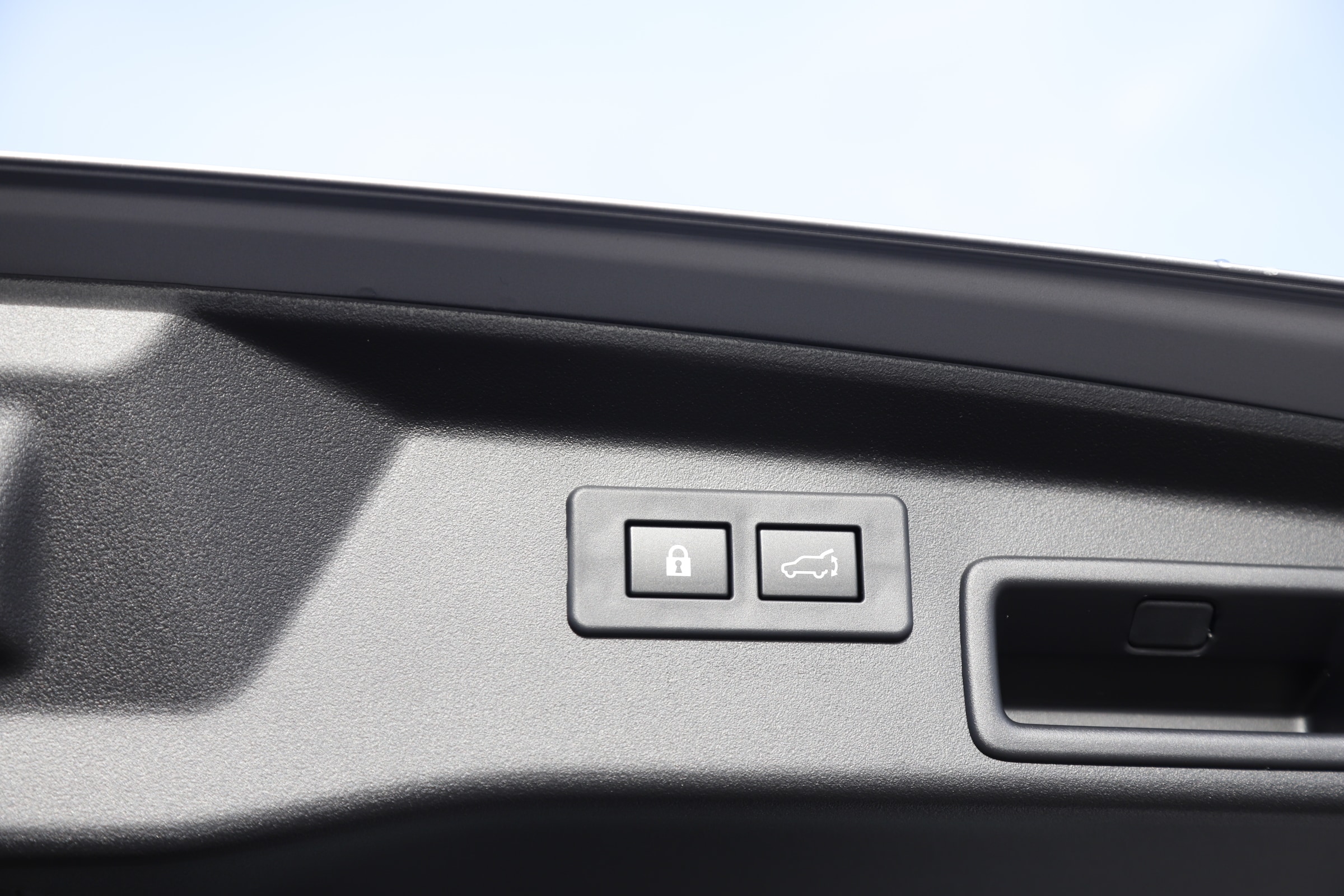 2026 Subaru Outback Premium - Photo 8