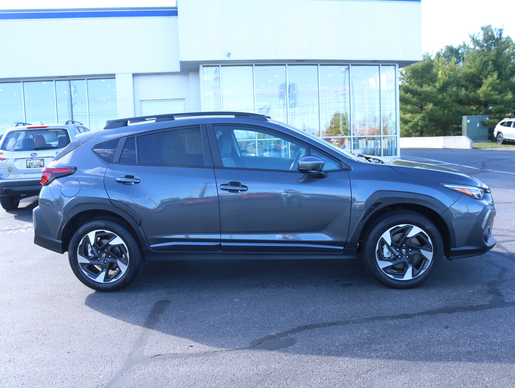 2025 Subaru Crosstrek Limited photo 2