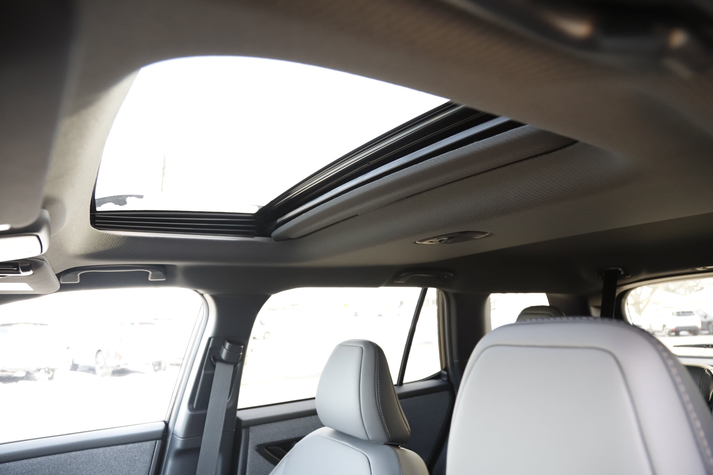 2026 Subaru Outback Limited - Photo 16