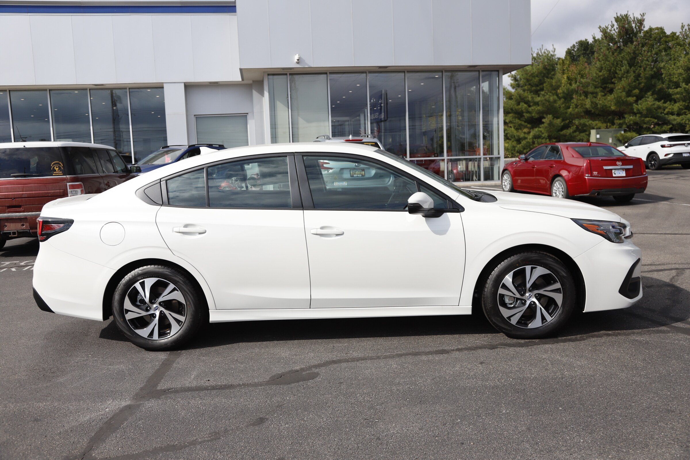 2025 Subaru Legacy Premium photo 2