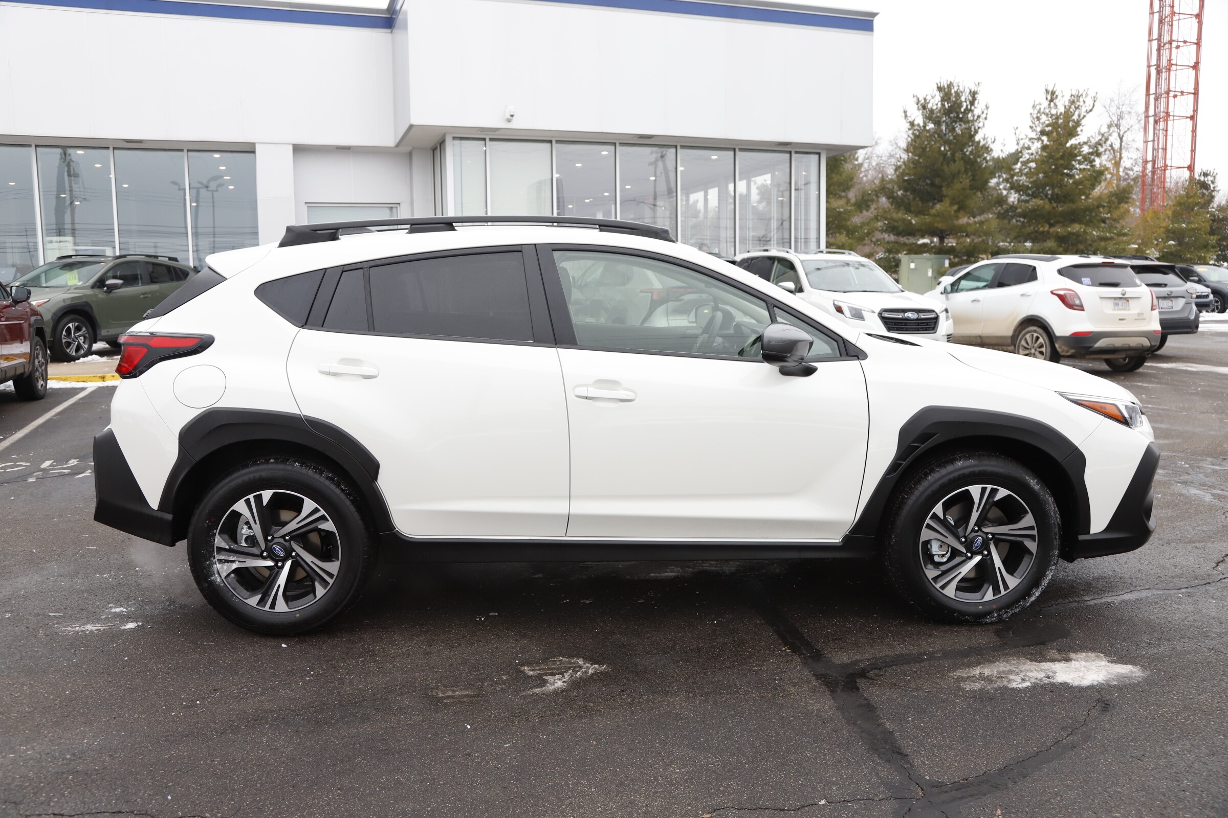 2025 Subaru Crosstrek Premium photo 2