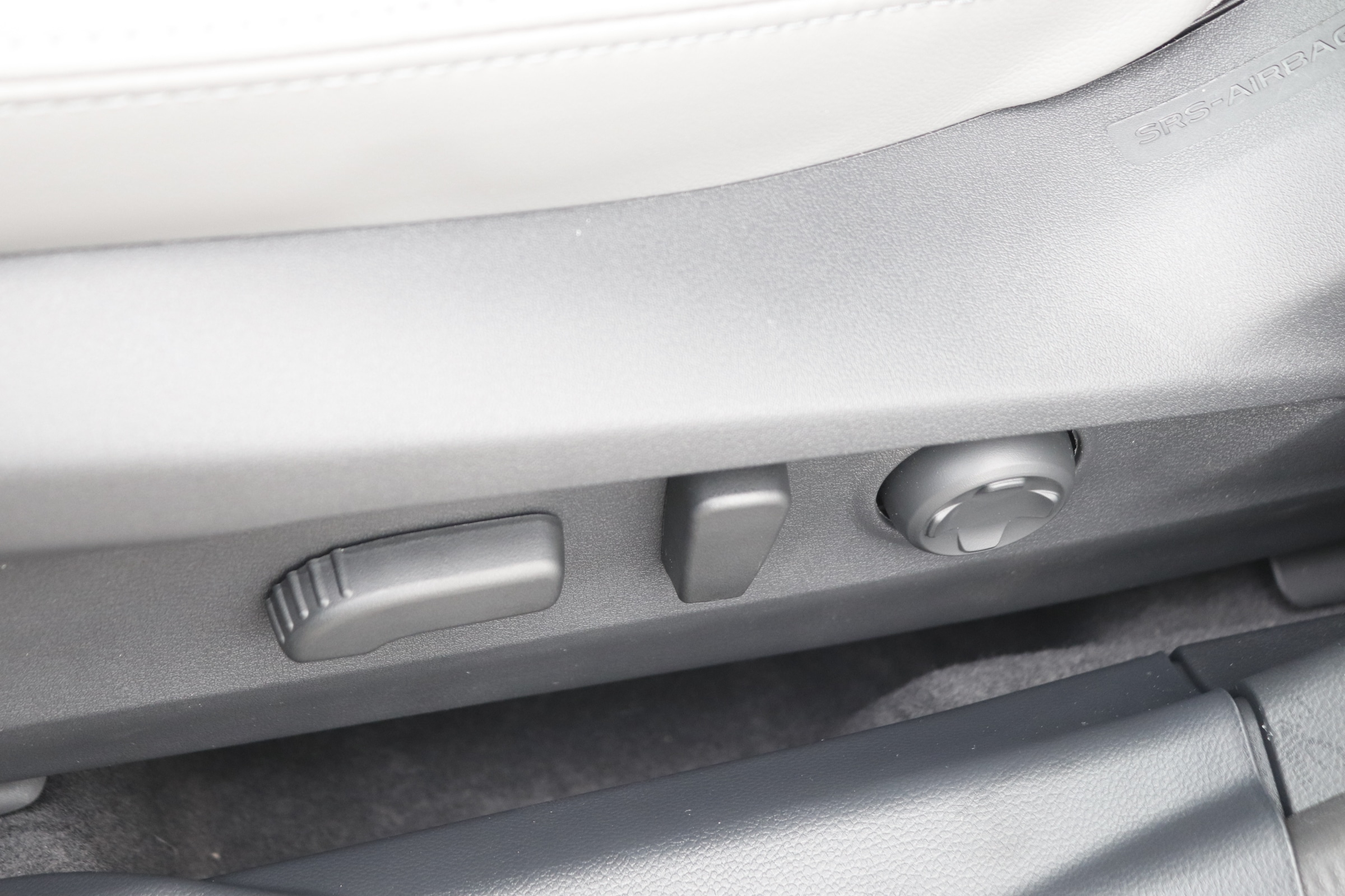 2025 Subaru Legacy Limited - Photo 16