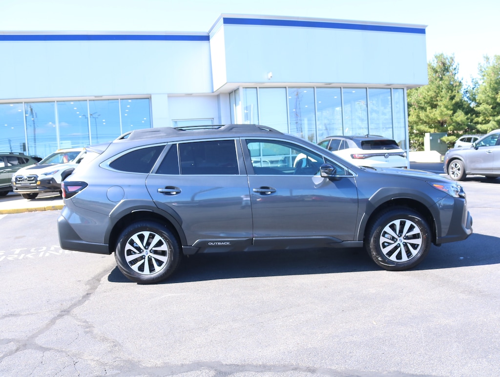 New 2025 Subaru Outback Premium SUV
