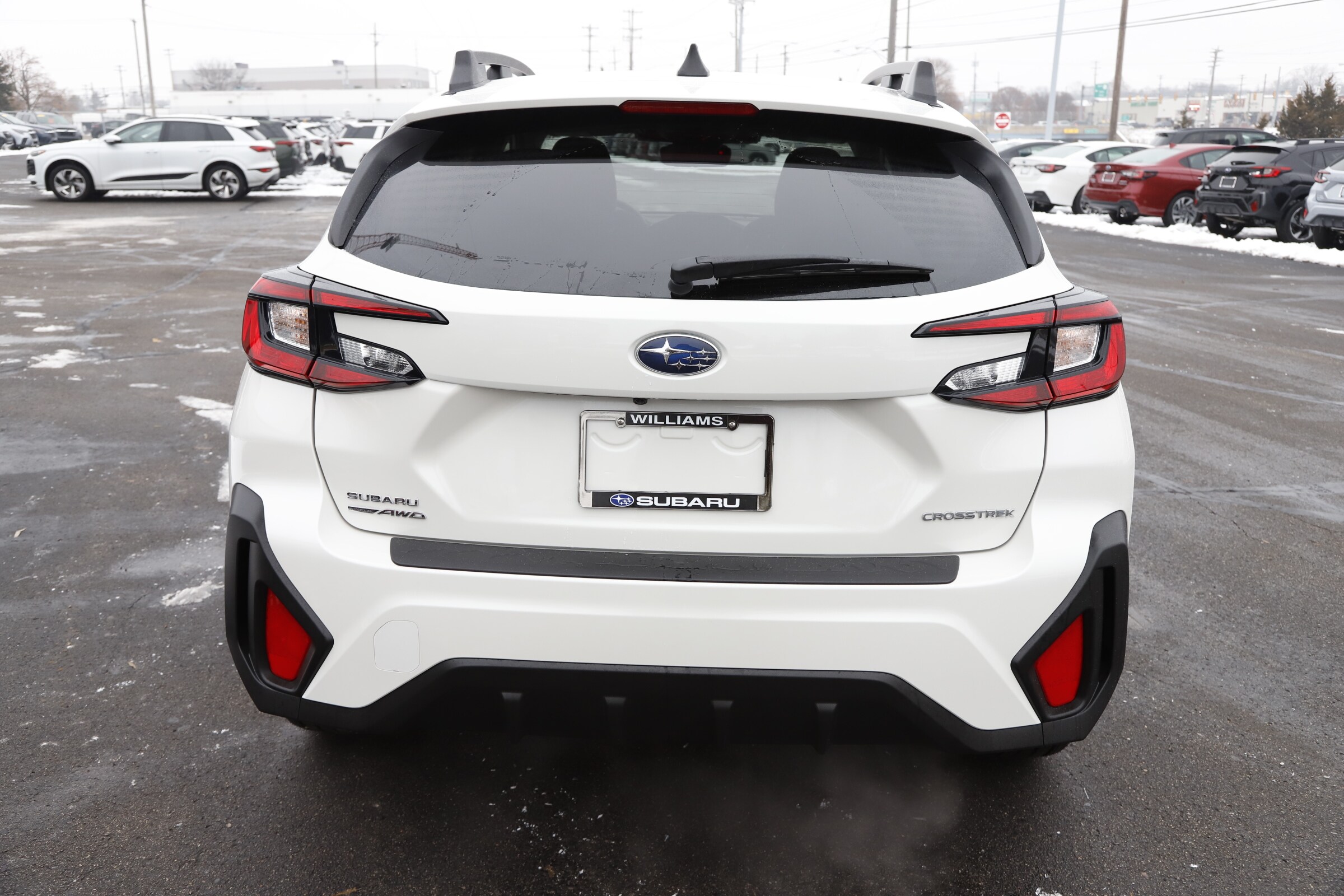 2025 Subaru Crosstrek Premium photo 4