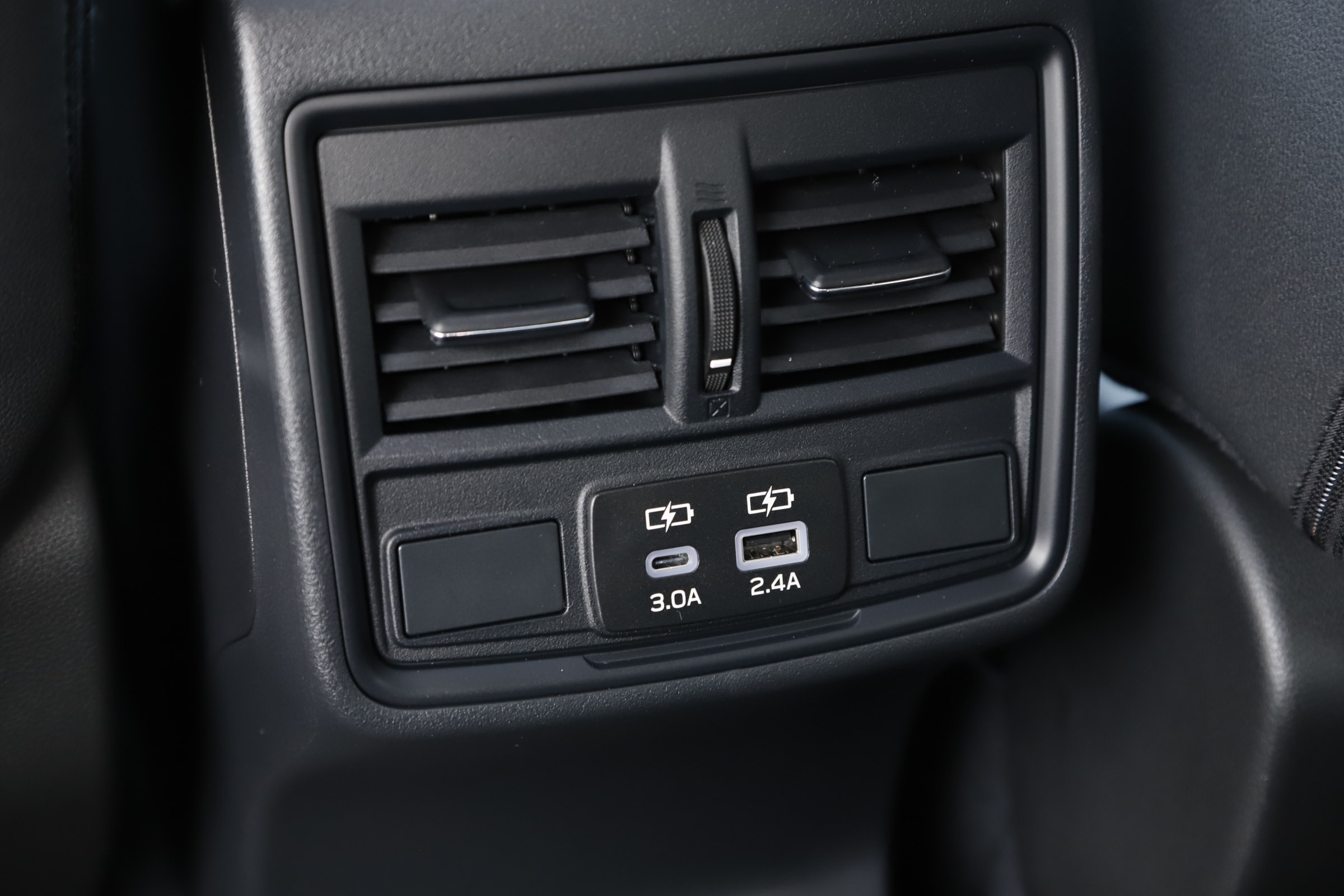 2026 Subaru Outback Premium - Photo 18