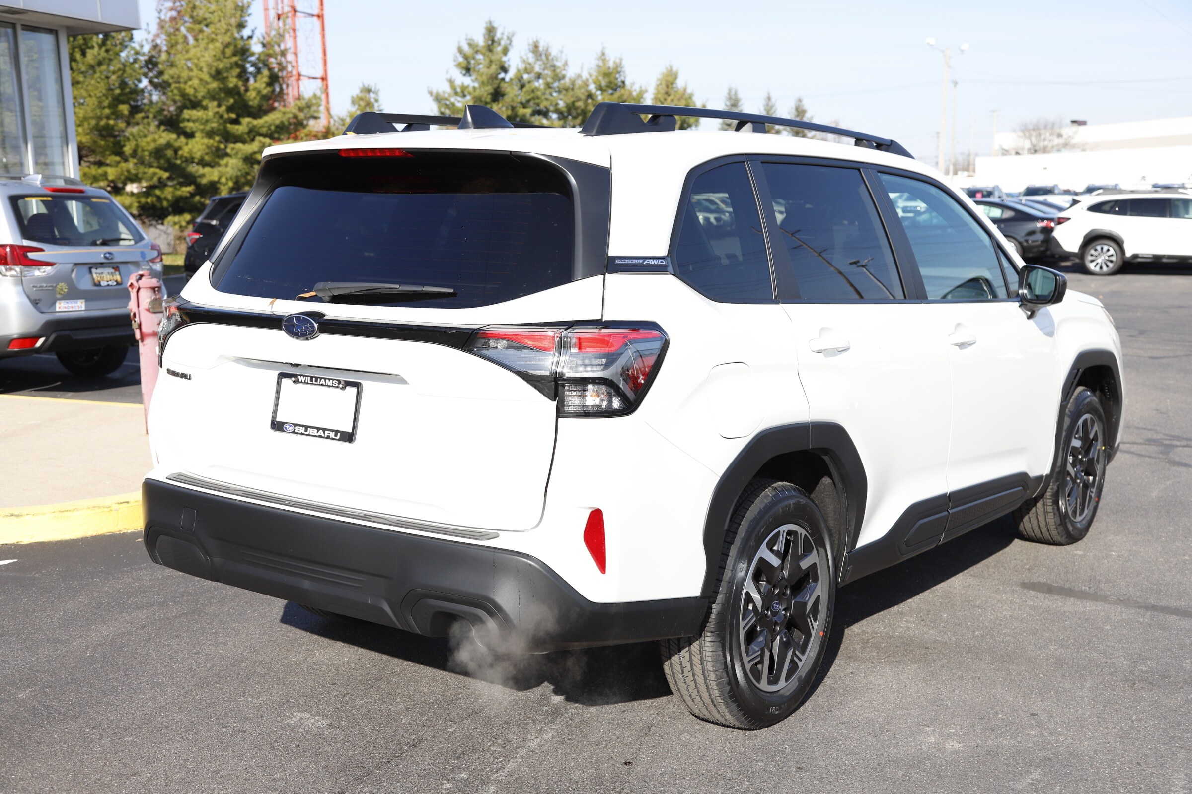 2026 Subaru Forester Premium photo 2