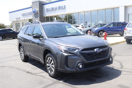 2025 Subaru Outback Premium SUV