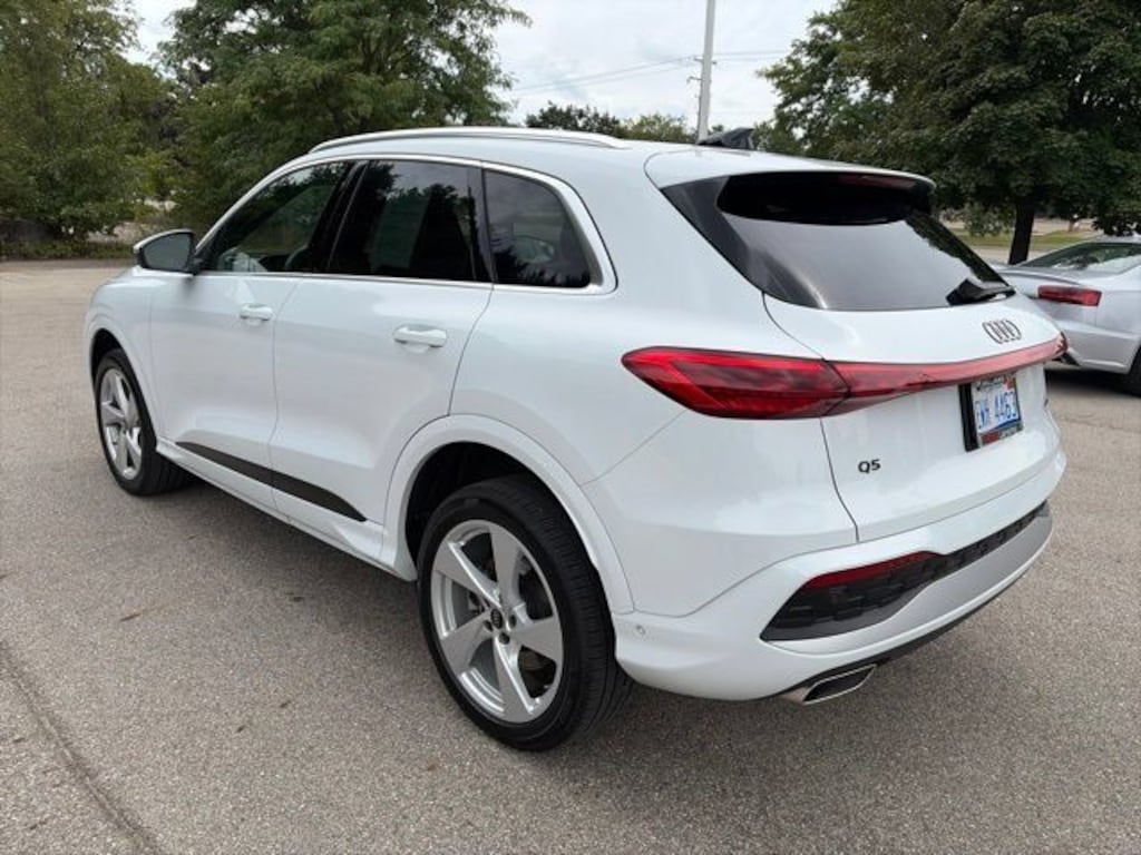 Used 2025 Audi Q5 2.0T Premium SUV