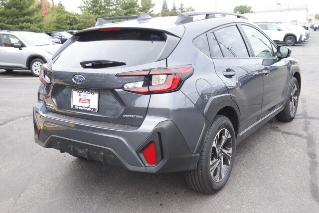 2024 Subaru Crosstrek Premium photo 3
