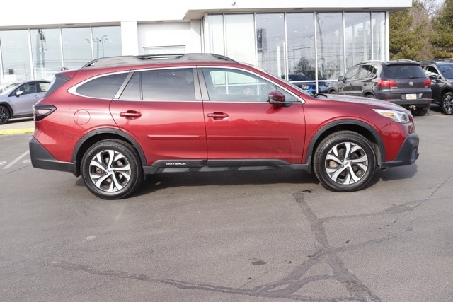 Used 2020 Subaru Outback Limited with VIN 4S4BTALC7L3251415 for sale in Lansing, MI