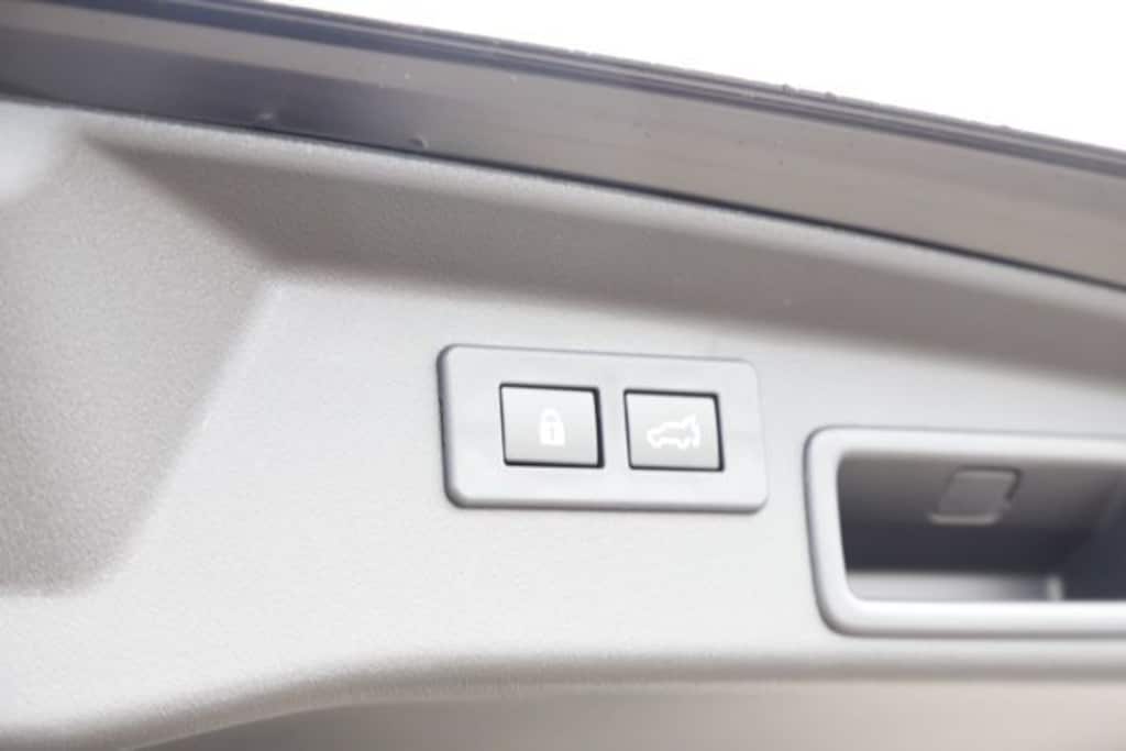 New 2026 Subaru Outback Premium SUV