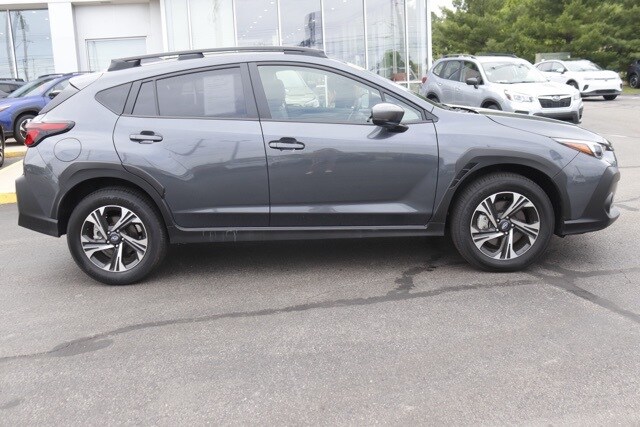 2024 Subaru Crosstrek Premium photo 2
