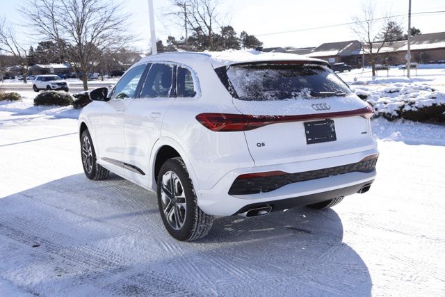 2025 Audi Q5 Premium - Photo 9