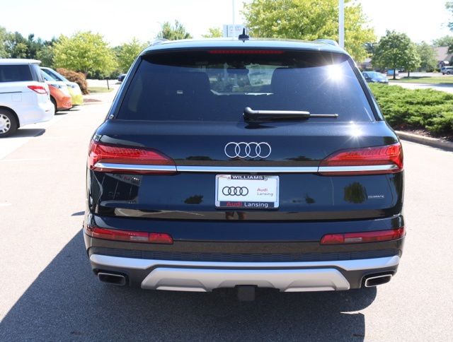 2025 Audi Q7 Premium Plus - Photo 4