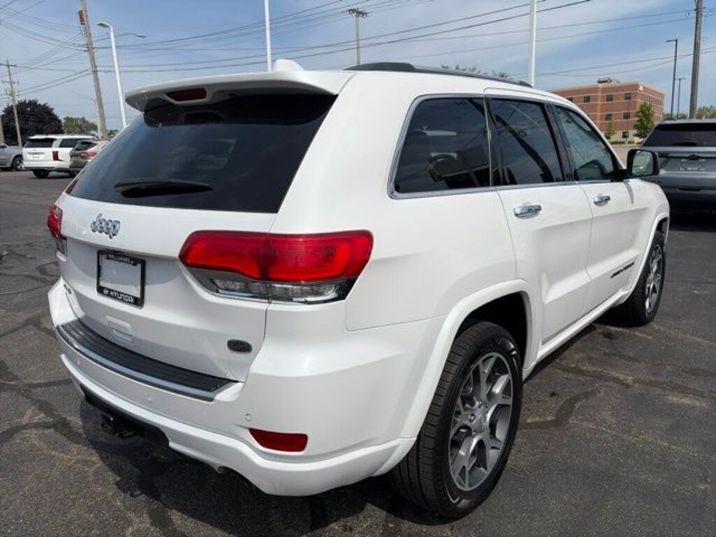Used 2019 Jeep Grand Cherokee Overland SUV