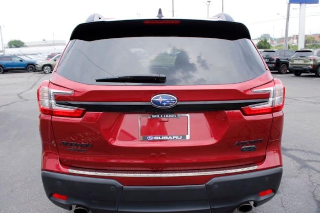 Used 2025 Subaru Ascent Onyx Edition Touring 7-Passenger SUV