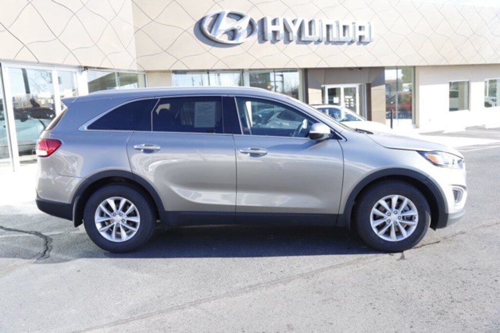 Used 2016 Kia Sorento 2.4L LX FWD SUV