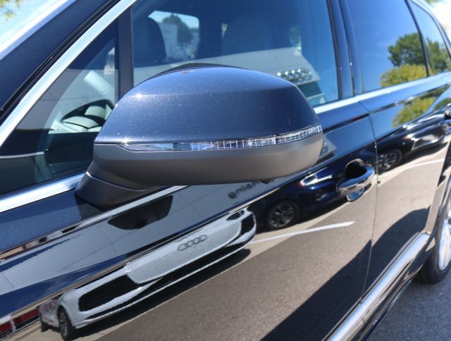 2025 Audi Q7 Premium Plus - Photo 13