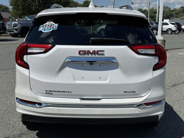 2024 Gmc Terrain Denali photo 3