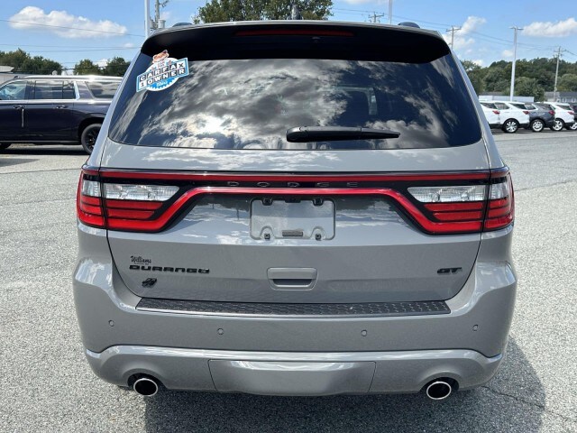 2025 Dodge Durango GT photo 2