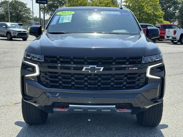 2023 Chevrolet Tahoe Z71 photo 2