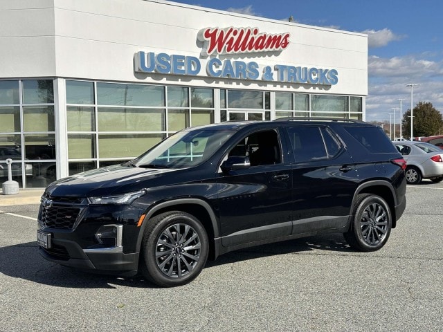 2023 Chevrolet Traverse RS's photo