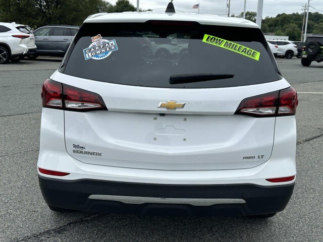 2022 Chevrolet Equinox photo 2