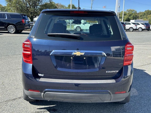 2016 Chevrolet Equinox L photo 4