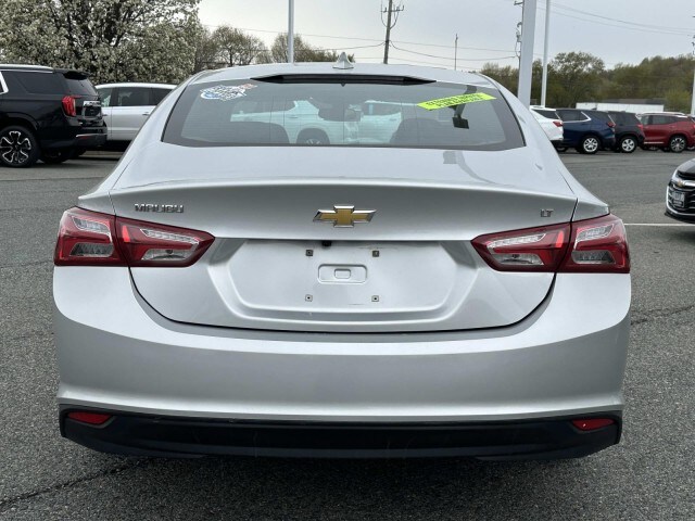 2022 Chevrolet Malibu 1LT photo 4