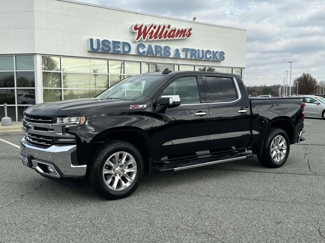 2021 Chevrolet Silverado 1500 LTZ's photo