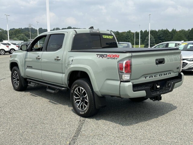 2022 Toyota Tacoma TRD Sport V6 photo 3