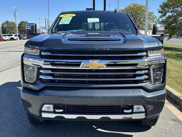 2020 Chevrolet Silverado 3500HD High Country photo 2