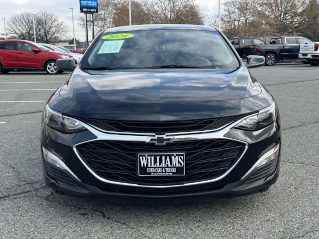 Used 2024 Chevrolet Malibu RS Sedan