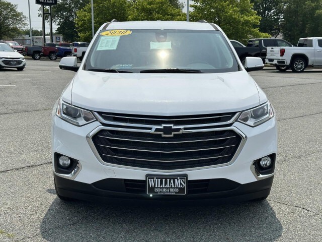 2020 Chevrolet Traverse photo 2